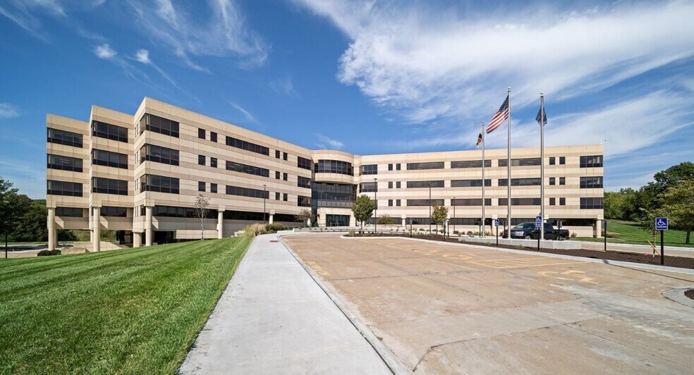 Primary Photo Of 2627 KFB Plz, Manhattan Office For Lease