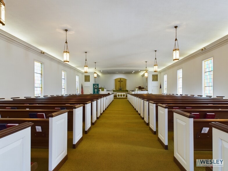 More Photos Of 2405 Bellemeade St, High Point Religious Facility For Sale