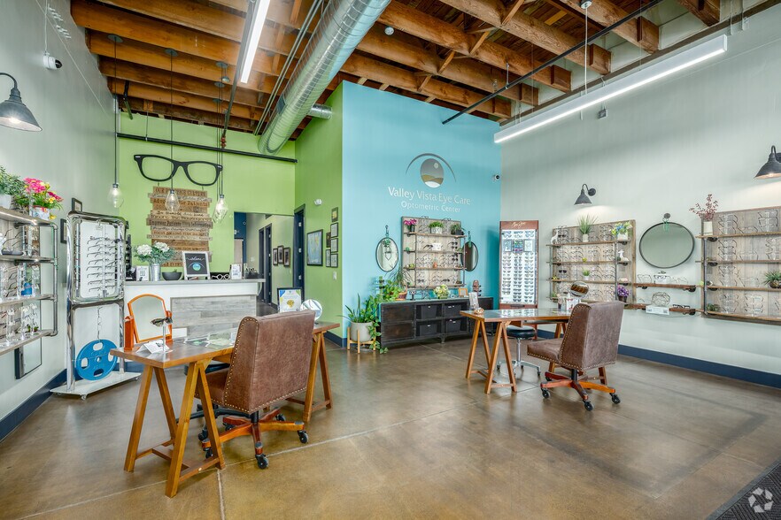 More Photos Of 509 Bush St, Woodland Office For Sale