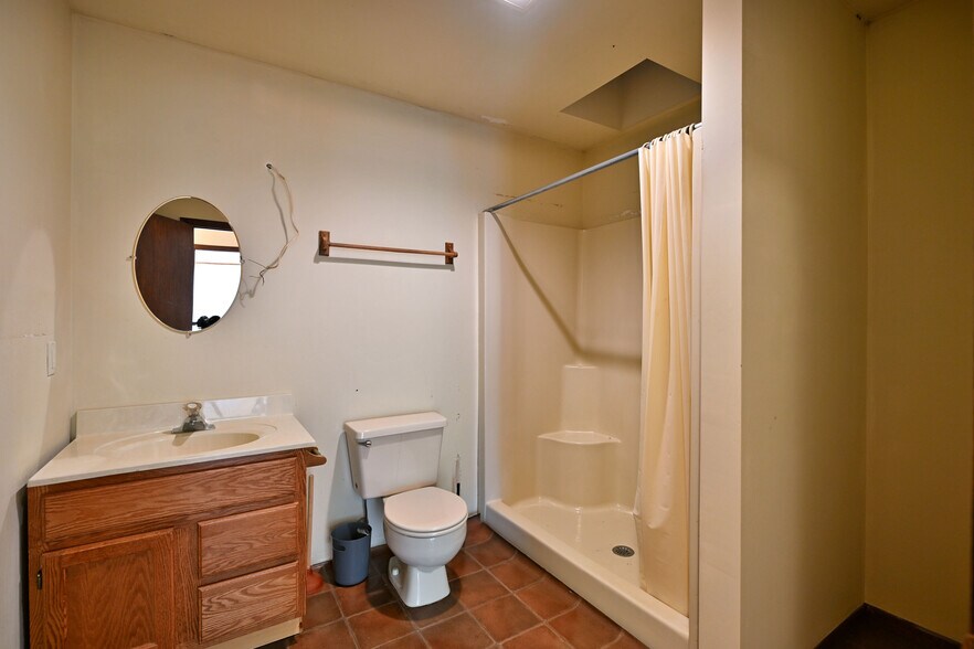 More Photos Of 23694 Clam Lake Rd, Clam Lake Restaurant For Sale