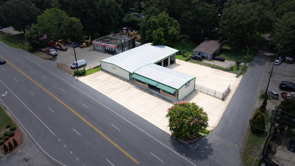 More Photos Of 195 Jonesboro Rd, Jonesboro Freestanding For Sale