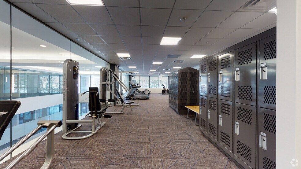 More Photos Of 100 Enterprise Dr, Rockaway Office For Lease