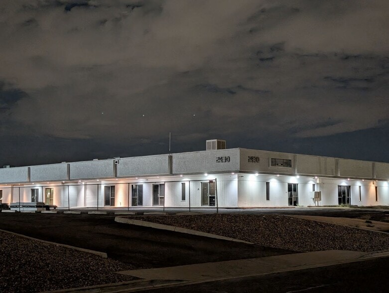 Primary Photo Of 2430 S 20th St, Phoenix Warehouse For Lease