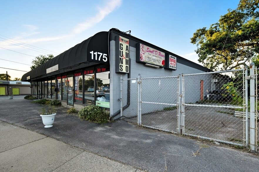 More Photos Of 1175 Post Rd, Warwick Storefront Retail Office For Sale