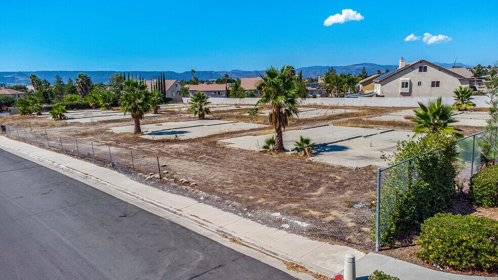 More Photos Of 39565 Torrey Pines, Murrieta Land For Sale