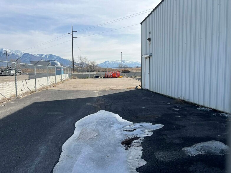 More Photos Of 2888 Commerce Way, Ogden Warehouse For Lease