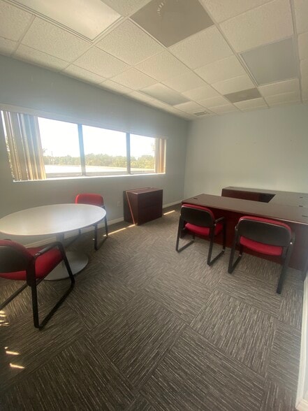 More Photos Of 15506 County Line Rd, Spring Hill Daycare Center For Lease