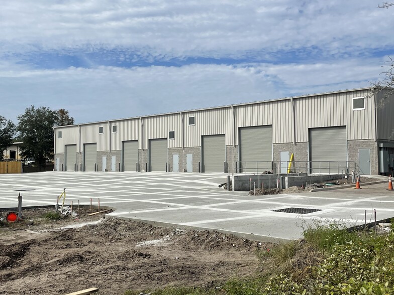 Primary Photo Of 750-760 Duncan Ave, Kissimmee Warehouse For Lease