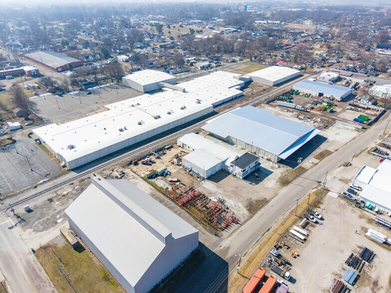 More Photos Of 1602 W 7th St, Owensboro Warehouse For Lease