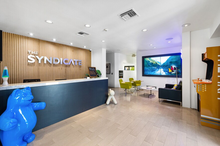 More Photos Of 74399 Hwy 111, Palm Desert Office For Sale