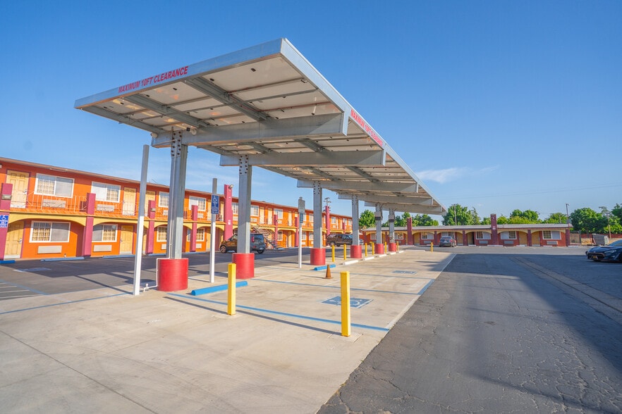 More Photos Of 839 W Pacheco Blvd, Los Banos Hotel For Sale