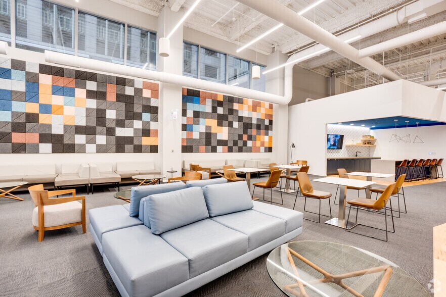 More Photos Of 200 W Adams St, Chicago Office For Lease