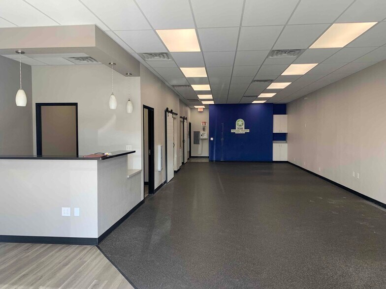 More Photos Of 143-151 Exchange Blvd, Hutto Unknown For Lease