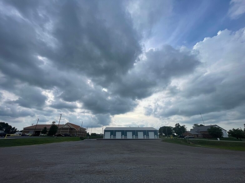 More Photos Of 101 John C Watts dr, Nicholasville Warehouse For Sale