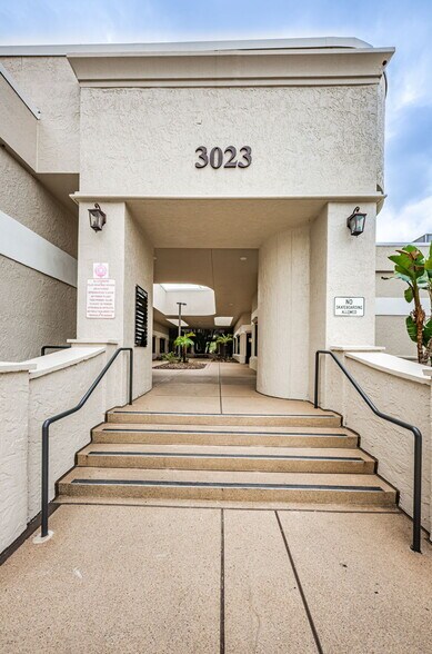 More Photos Of 3023 Eastland Blvd, Clearwater Office For Sale