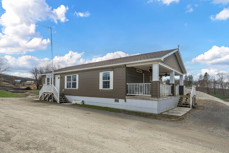 More Photos Of 12 Hunns Lake Rd, Stanfordville Flex For Sale