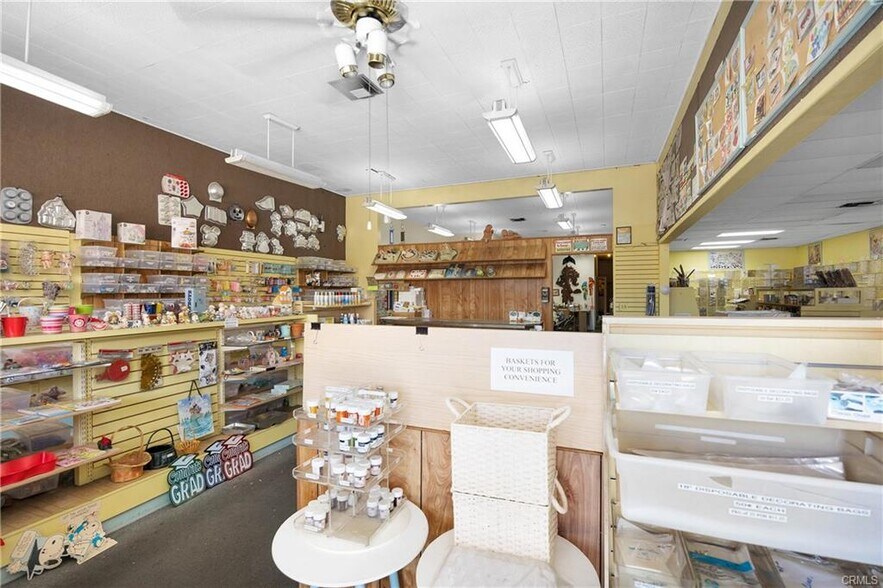 More Photos Of 17428 Bellflower Blvd, Bellflower Storefront For Lease