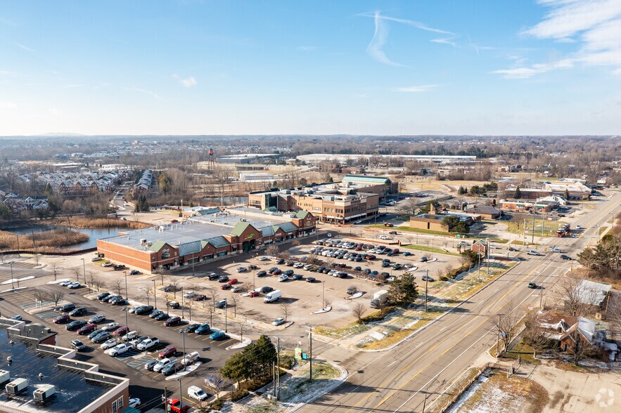 More Photos Of 42875 Grand River Ave, Novi Freestanding For Lease