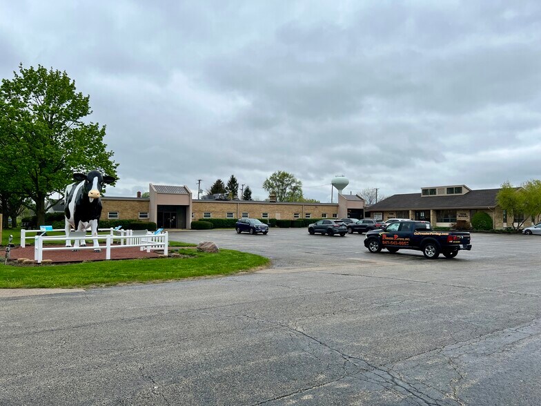 Primary Photo Of 70 Us Highway 45, Grayslake Office For Lease