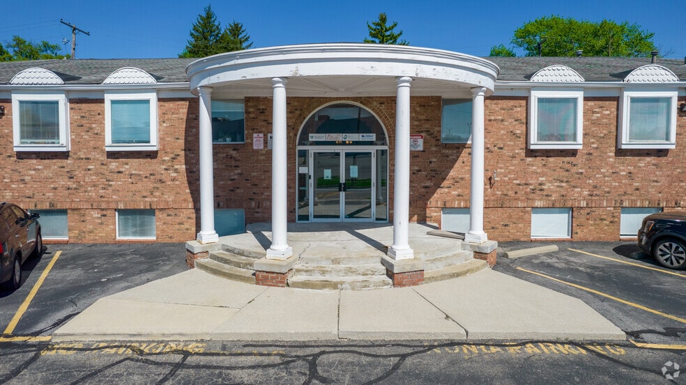 Primary Photo Of 50 Old Village Rd, Columbus Office For Lease