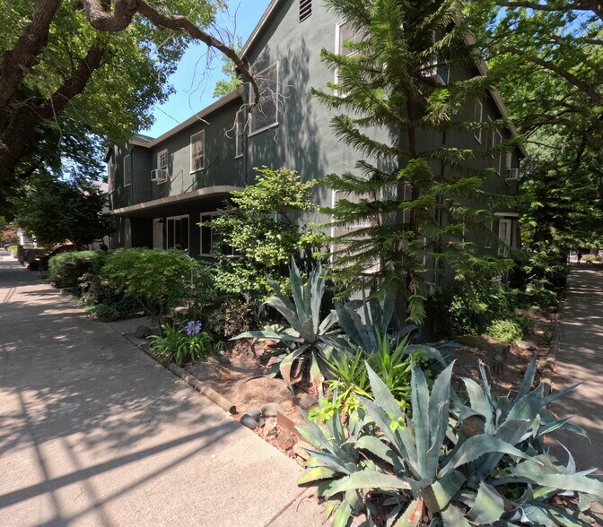 More Photos Of 2000 6th St, Sacramento Apartments For Sale