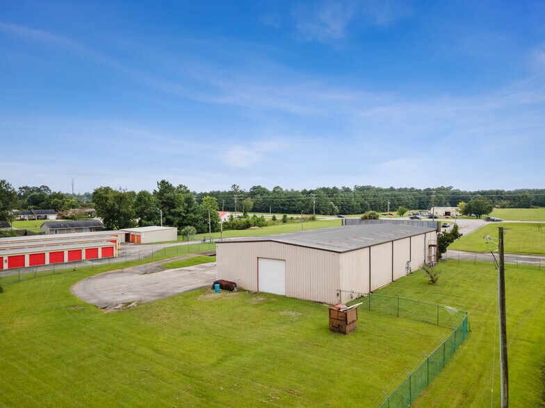 More Photos Of 1197 Piney Green Rd, Jacksonville Auto Repair For Sale