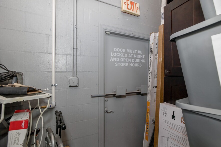 More Photos Of 6151 Springer Dr, Port Richey Warehouse For Sale