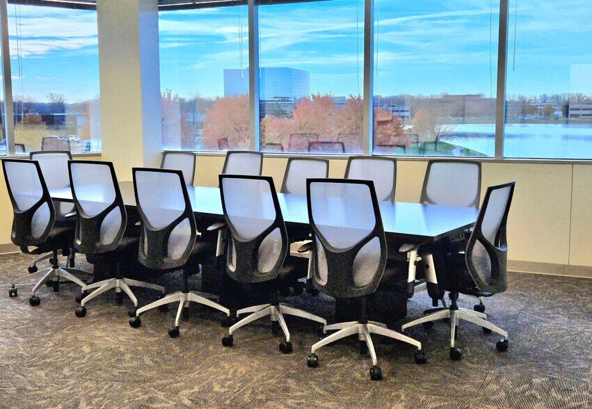 More Photos Of 9465 Counselors Row, Indianapolis Coworking Space