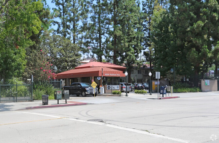 More Photos Of 4024 Radford Ave, Studio City Movie Radio TVStudio For Lease