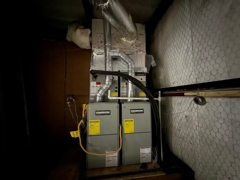 More Photos Of 601 W Lacy St, Palestine General Retail For Sale