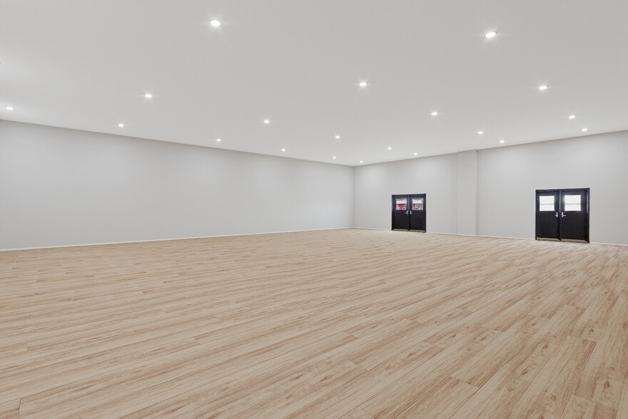More Photos Of 4654 Water St, Columbiaville Storefront Retail Residential For Sale