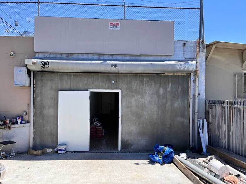 More Photos Of 1710 E 12th St, Oakland Refrigeration Cold Storage For Lease