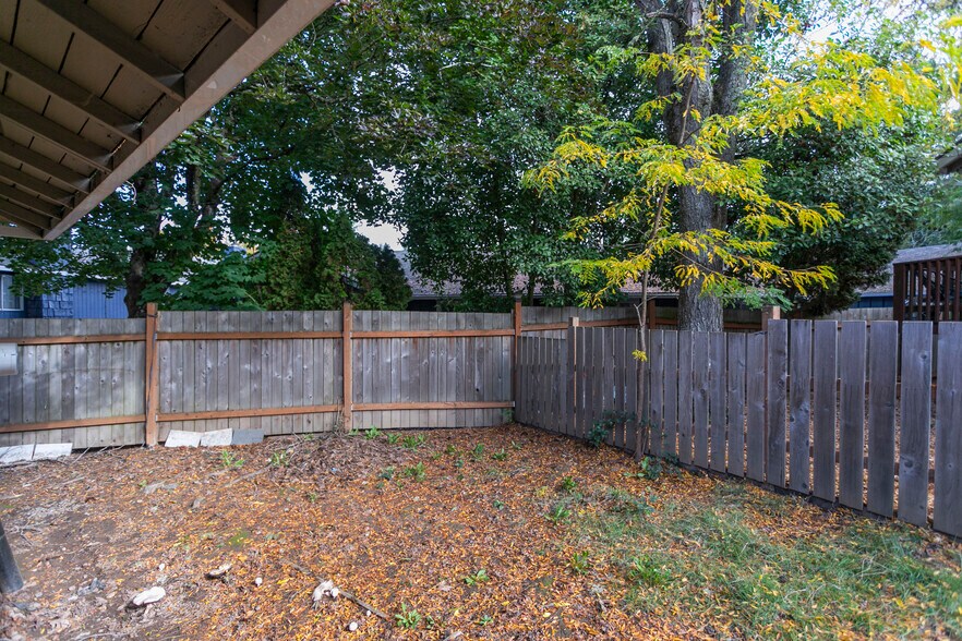 More Photos Of 19789 SW Santee Ct, Tualatin Apartments For Sale