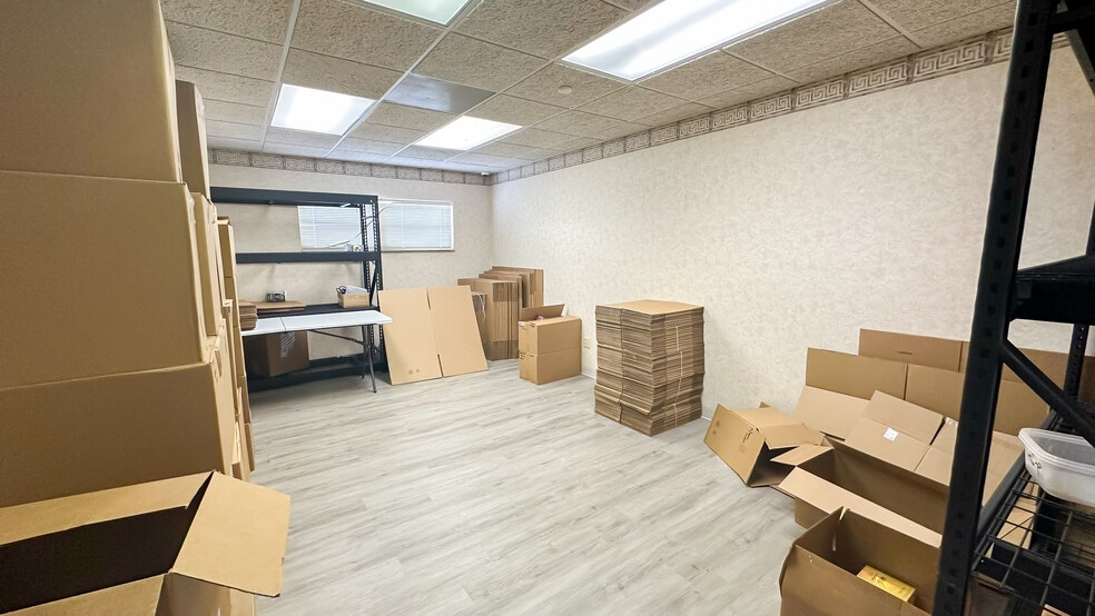 More Photos Of 1520 E Gary Rd, Lakeland Office For Lease
