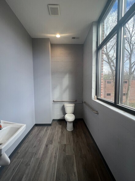 More Photos Of , Hickory Unknown For Sale