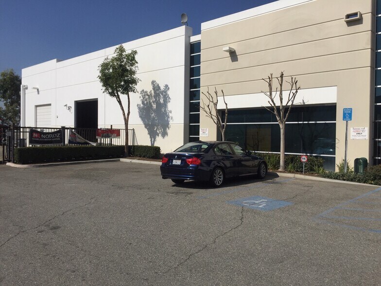 More Photos Of 1395 Palmyrita Ave, Riverside Warehouse For Sale