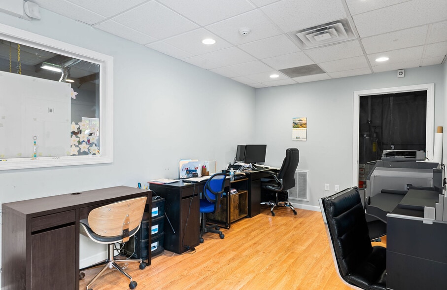 More Photos Of 1 Beverly Dr, Sterling Storefront For Sale