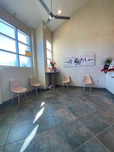 More Photos Of 3560 Fairmount Ave, San Diego Medical For Sale