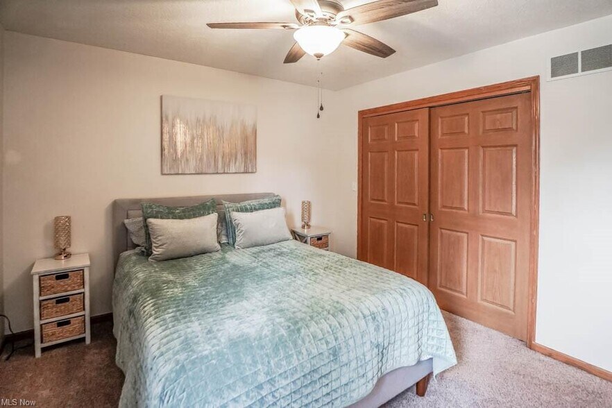 More Photos Of 11316 Cleveland Ave NW, Uniontown Office Residential For Sale