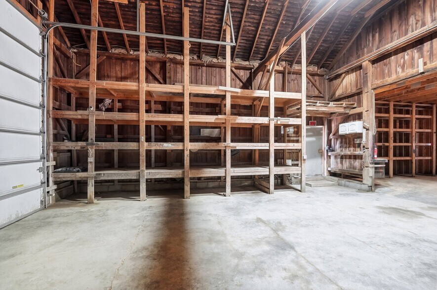 More Photos Of 8177 S Route 48, Maineville Office For Sale