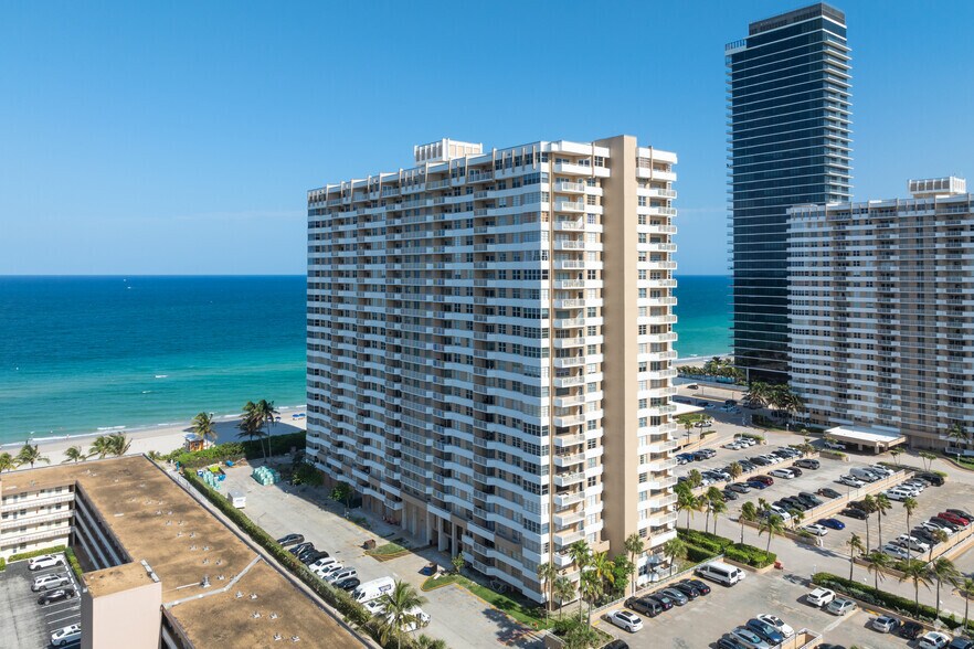 More Photos Of 1980 S Ocean Dr, Hallandale Beach Apartments For Lease