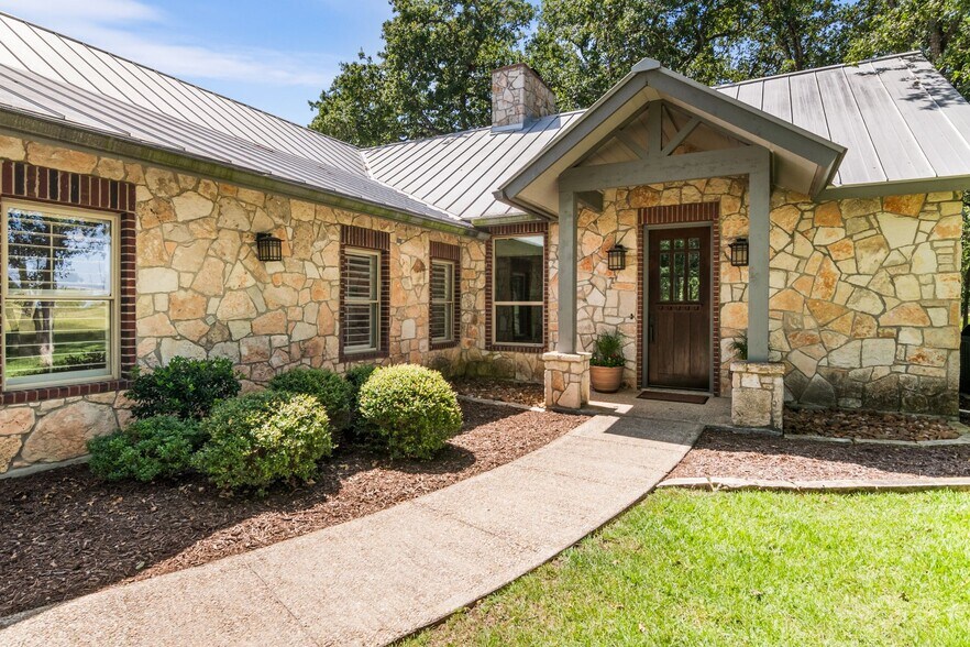 More Photos Of 5+ Old Fredericksburg Rd, Boerne Land For Sale