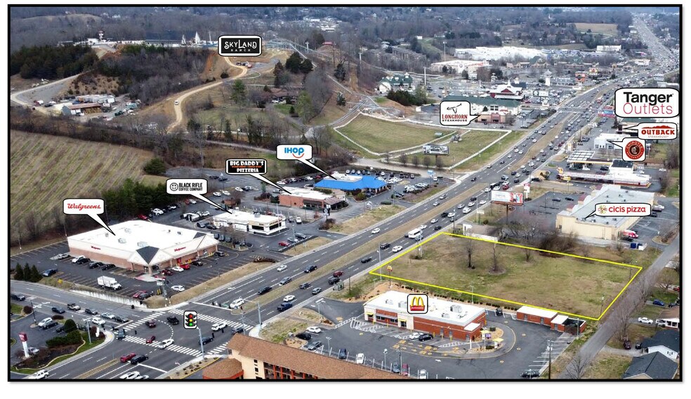 More Photos Of 1819 Parkway, Sevierville Land For Lease