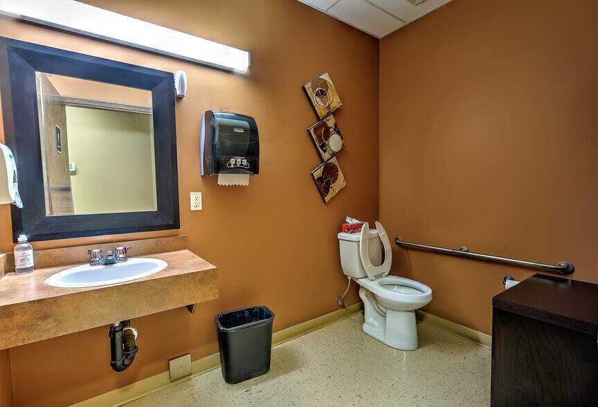 More Photos Of 135 & 141 Clearmile Avenue, Red Deer County Industrial For Sale