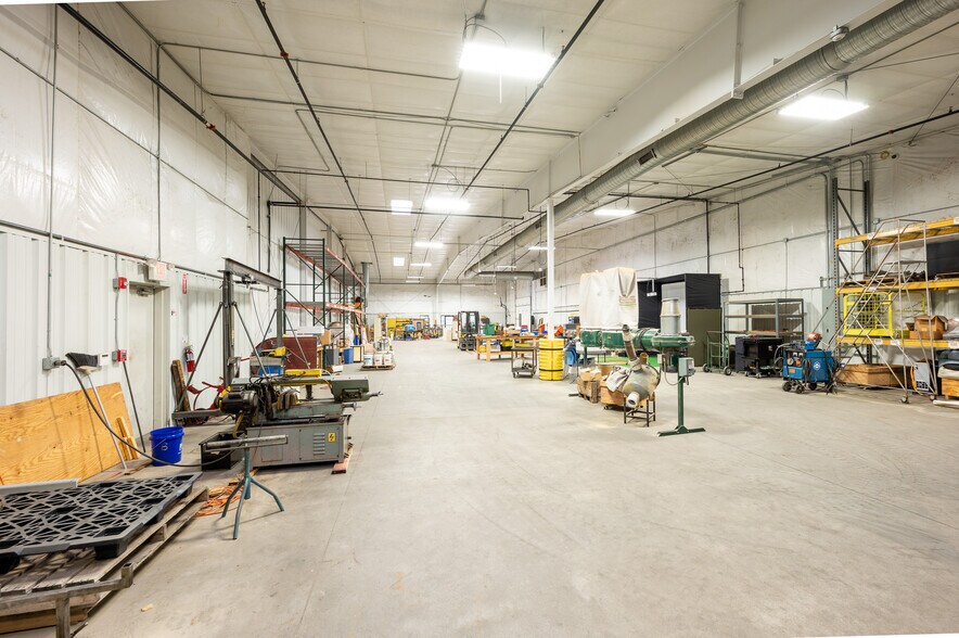 More Photos Of 1151-1155 Biscayne Dr, Concord Light Distribution For Sale