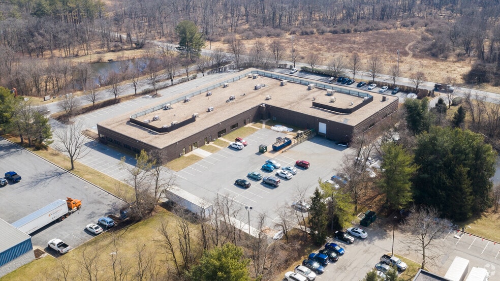 More Photos Of 3600 Crondall Ln, Owings Mills Light Manufacturing For Lease