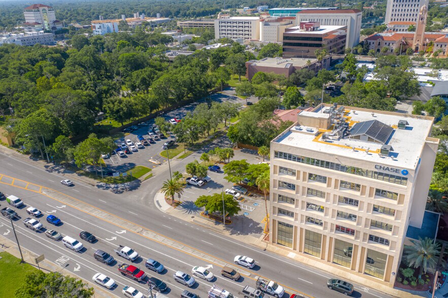 More Photos Of 240 N Washington Blvd, Sarasota Office For Lease