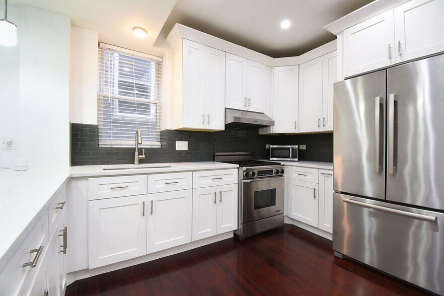 More Photos Of 1828 S Peoria St, Chicago Multifamily For Sale