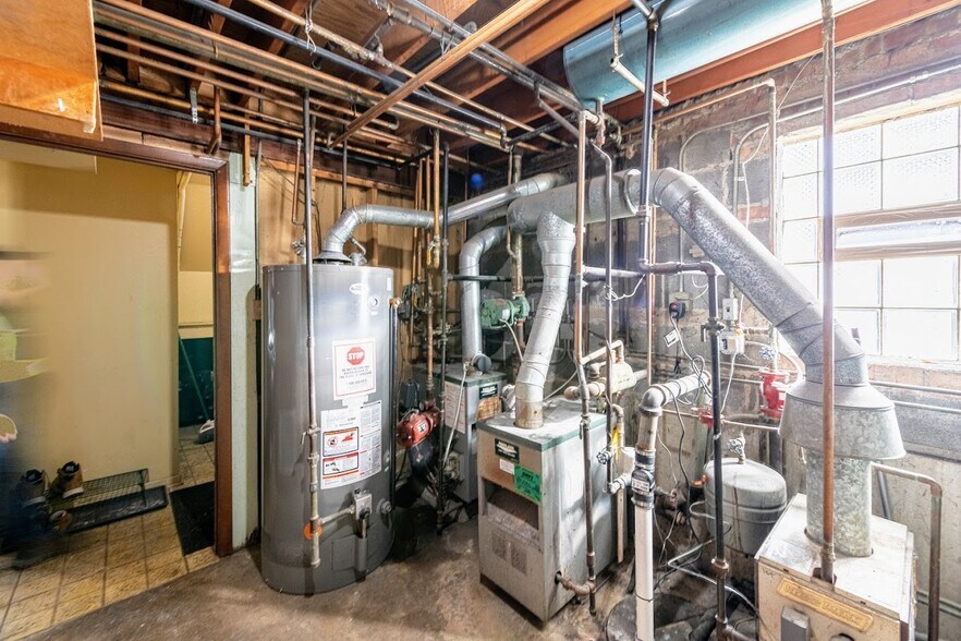 More Photos Of 1619 N 35th Ave, Melrose Park Apartments For Sale