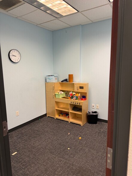 More Photos Of 4040 McDermott Rd, Plano Medical For Lease